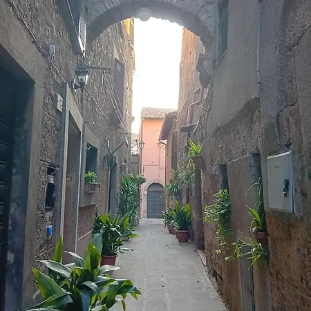 Bed & Breakfast La Lanterna Orte